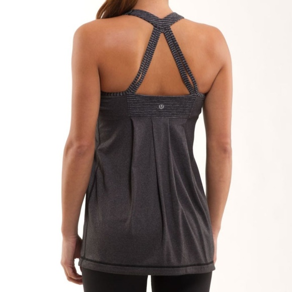 Lululemon power technique tank size 6 belly hider - Picture 8 of 8